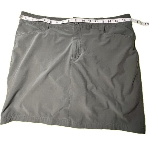 Eddie Bauer Women's Adventurer Skirt With Built-in Shorts In Gray Size 10 - Picture 4 of 8